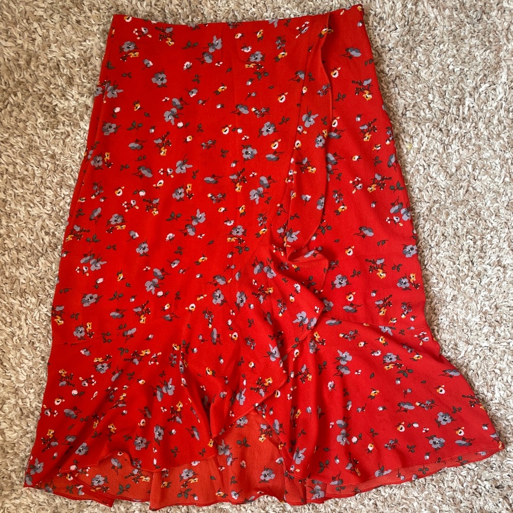 Red floral print mock wrap front  midi skirt